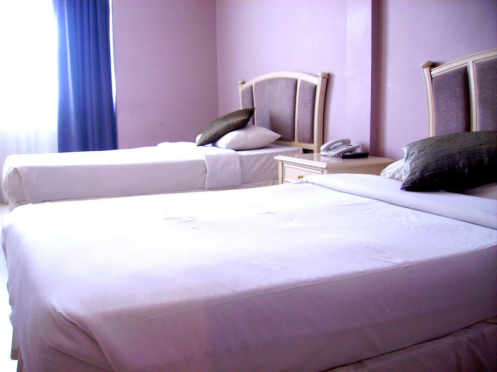 Legallery Suites Hotel Bandar Seri Begawan Exterior foto